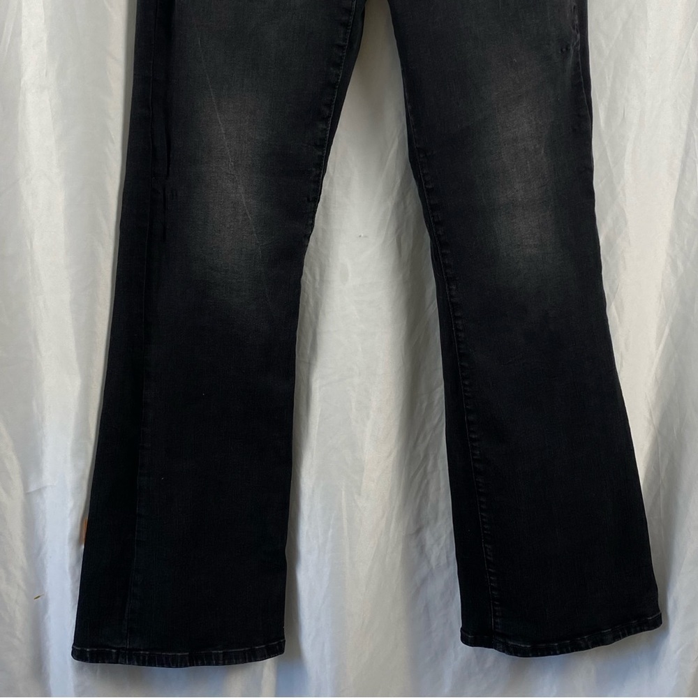 Pilcro Anthropologie The Icon Classic Black Flare Jeans Goth Boho Size 30 - Picture 16 of 16
